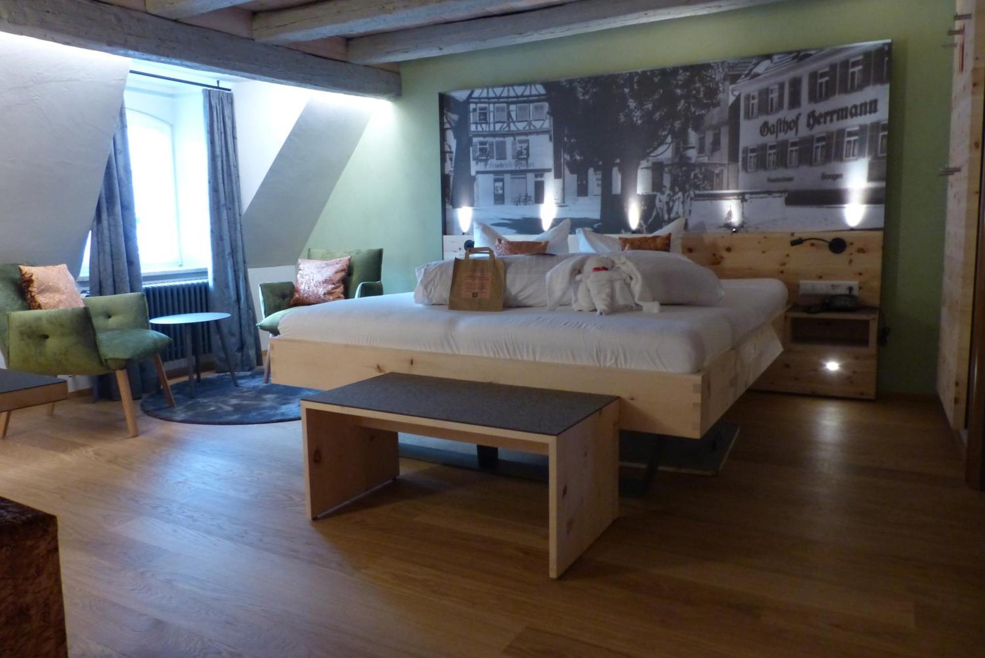 Hotel Herrmann Muensingen Exterior photo