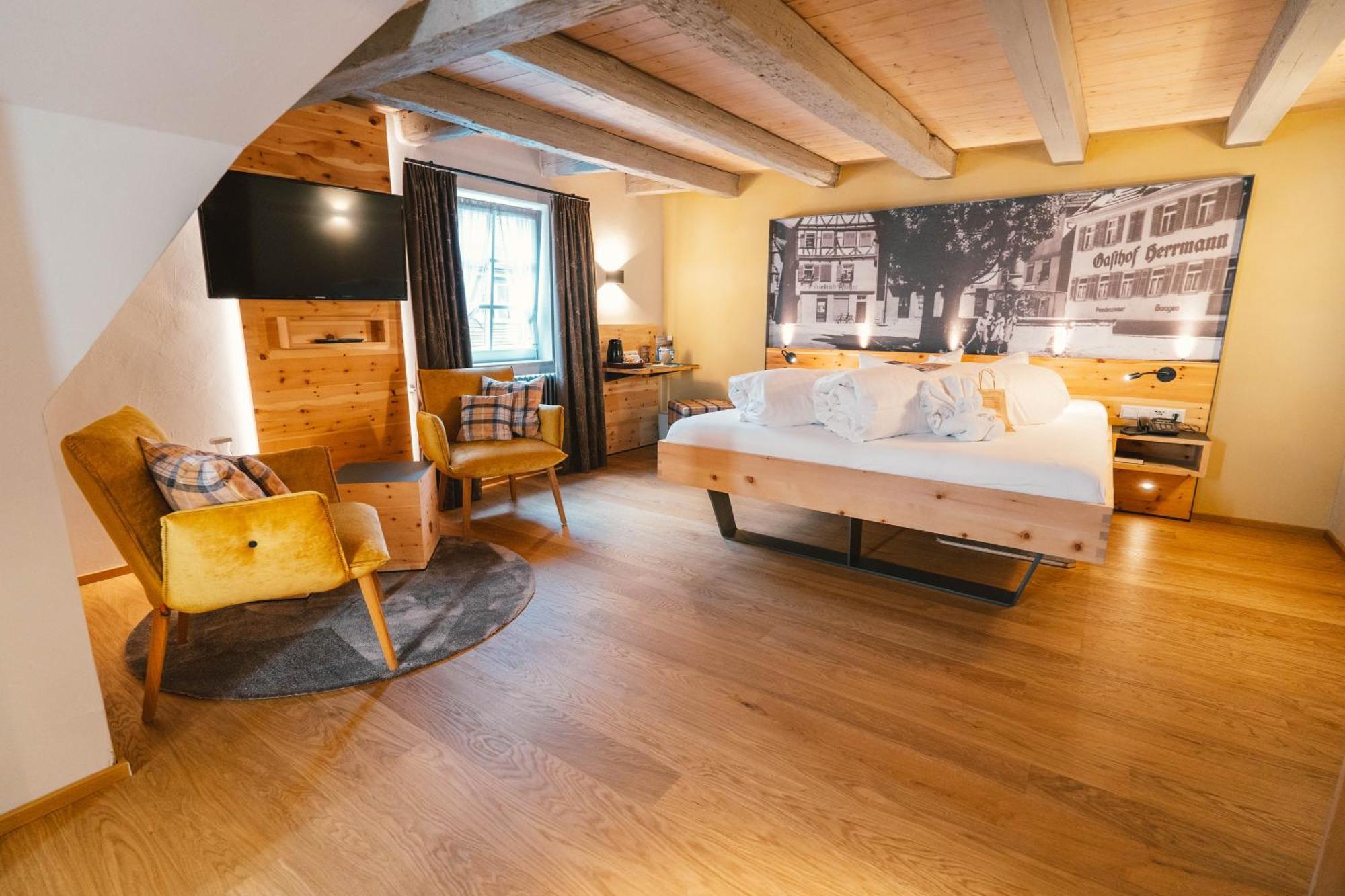Hotel Herrmann Muensingen Exterior photo