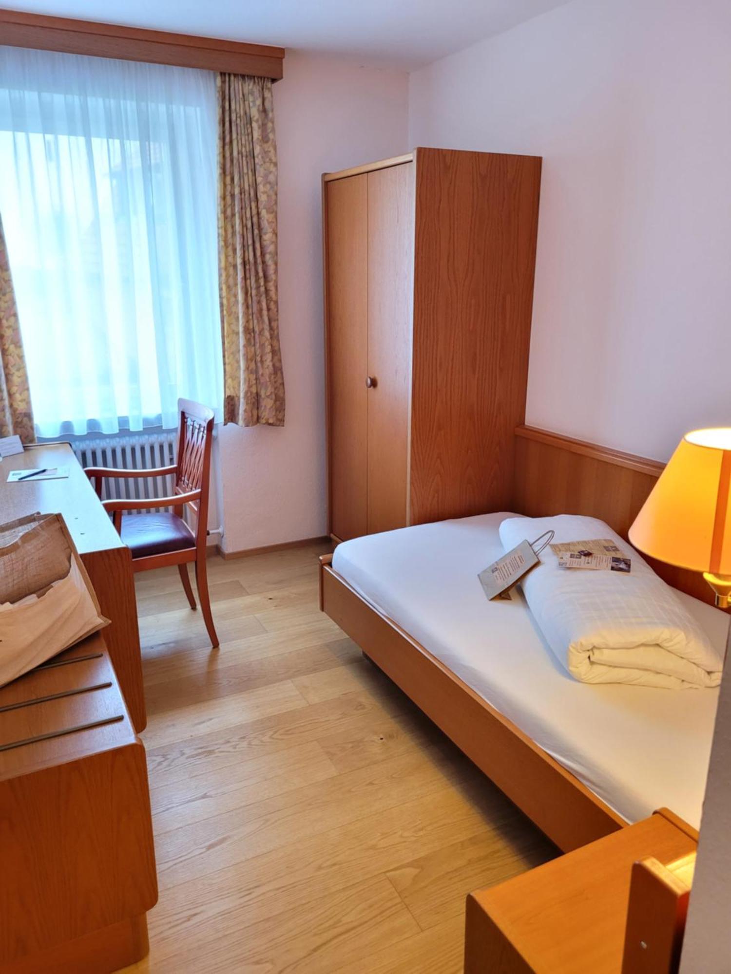 Hotel Herrmann Muensingen Exterior photo